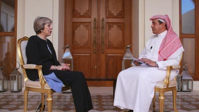 لقاء رئيسة وزراء بريطانيا مع تركي الدخيل