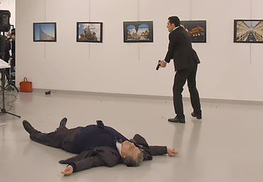 صحنه‌ای از ترور سفیر روسیه در ترکیه