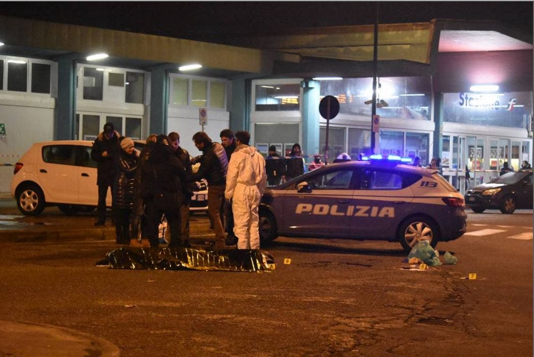 بالصور.. مقتل منفذ هجوم برلين في إيطاليا و"داعش" يُقر 25ded924-175b-4fe2-bb65-4fddd5b0a96a