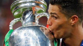 Ronaldo favored to win his 4th FIFA award as world's best