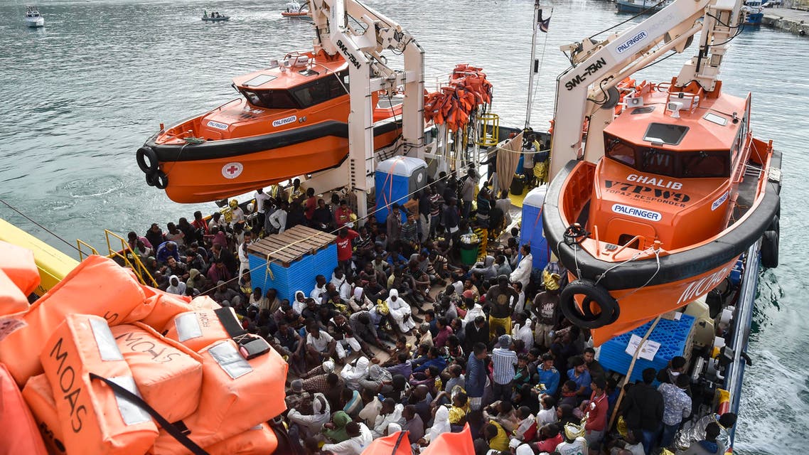 A rescue ship arrives in the harbor of Vibo Valentia, southern Italy, with 400 migrants and refugees from Central Africa and Syria on board, on November 7, 2016 following a rescue operation off the Libyan coast in the Mediterranean Sea. (File photo: AFP)