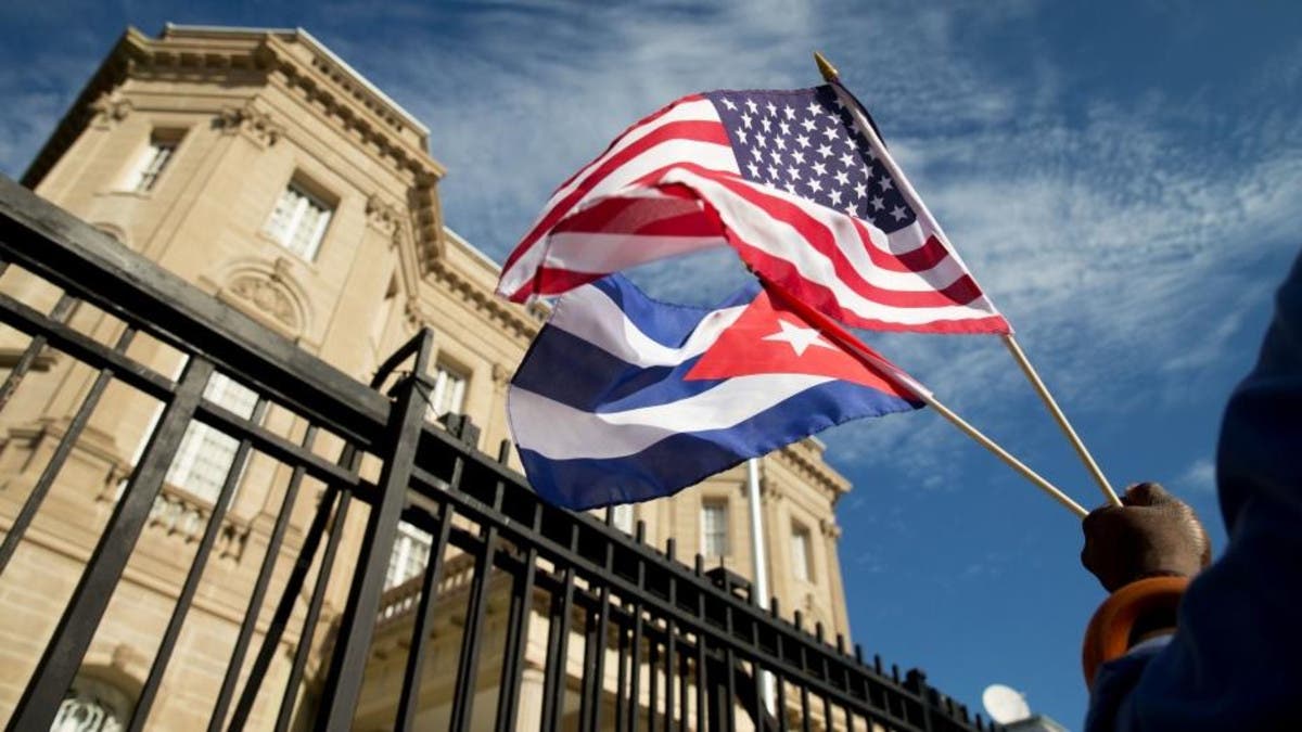 الولايات المتحدة ترفع القيود على الرحلات الجوية إلى كوبا