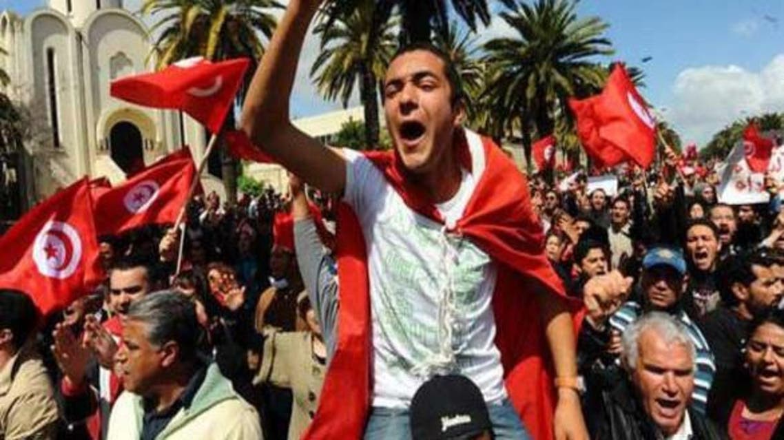 احتجاجات عشية الذكرى السادسة للثورة