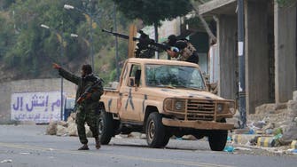 Yemen’s army takes control of strategic hills between Taiz, Hudaydah