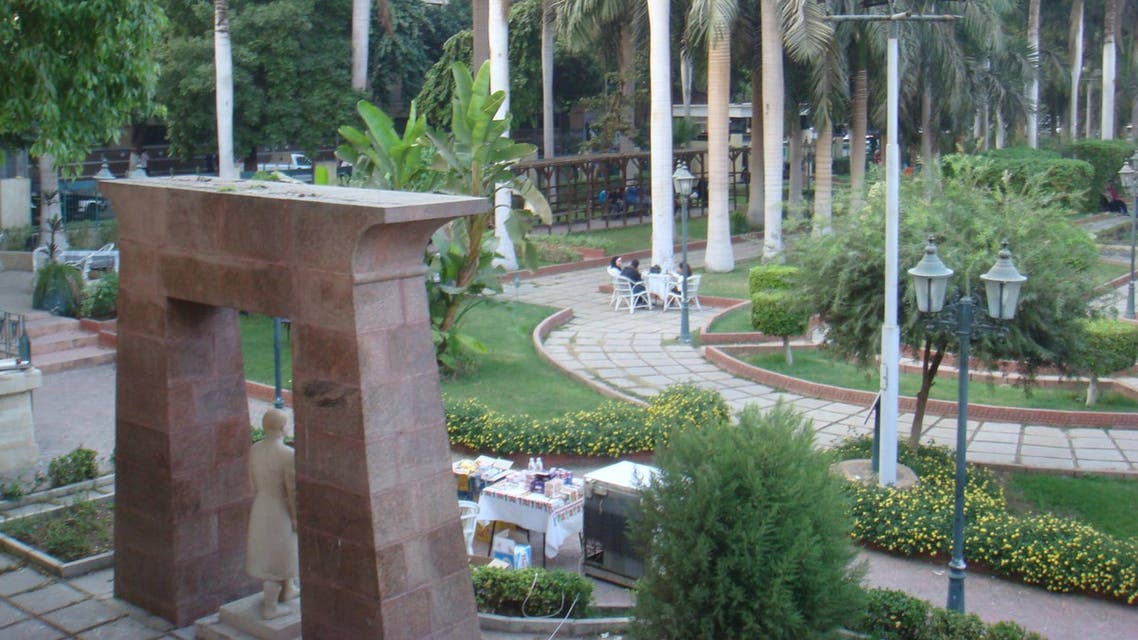 حديقة الأندلس القاهرة مصر غنى فيها العندليب.. فأصبحت موطنا للرومانسية بمصر
