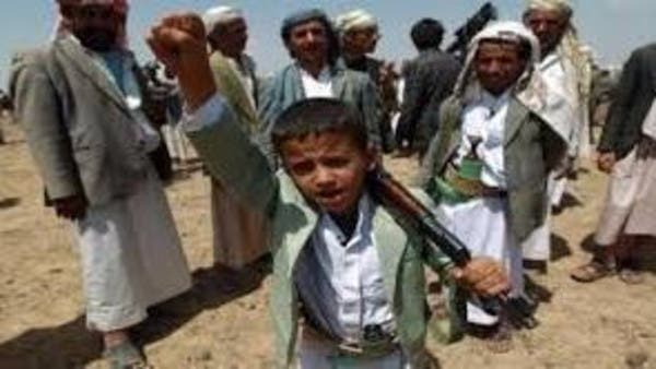 انتهاك حوثي جديد.. تجنيد أطفال ذمار من داخل المدارس