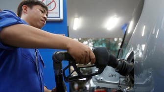 Oil up on US gasoline stocks, but market bloated