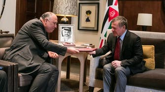العاهل الأردني يبحث مع شكري انعقاد القمة العربية بعمّان