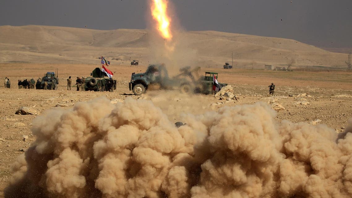 Members of the Iraqi rapid response forces fire a missile toward Islamic State militants during a battle in the south of Mosul, Iraq February 19, 2017. (Reuters)