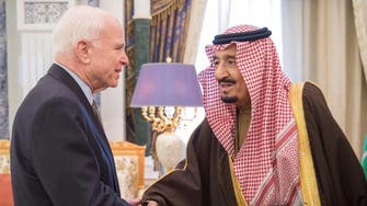 Saudi King receives US Senator John McCain