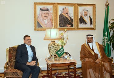 وزير الحج والعمرة مع رئيس منظمة الحج والزيارة الإيراني
