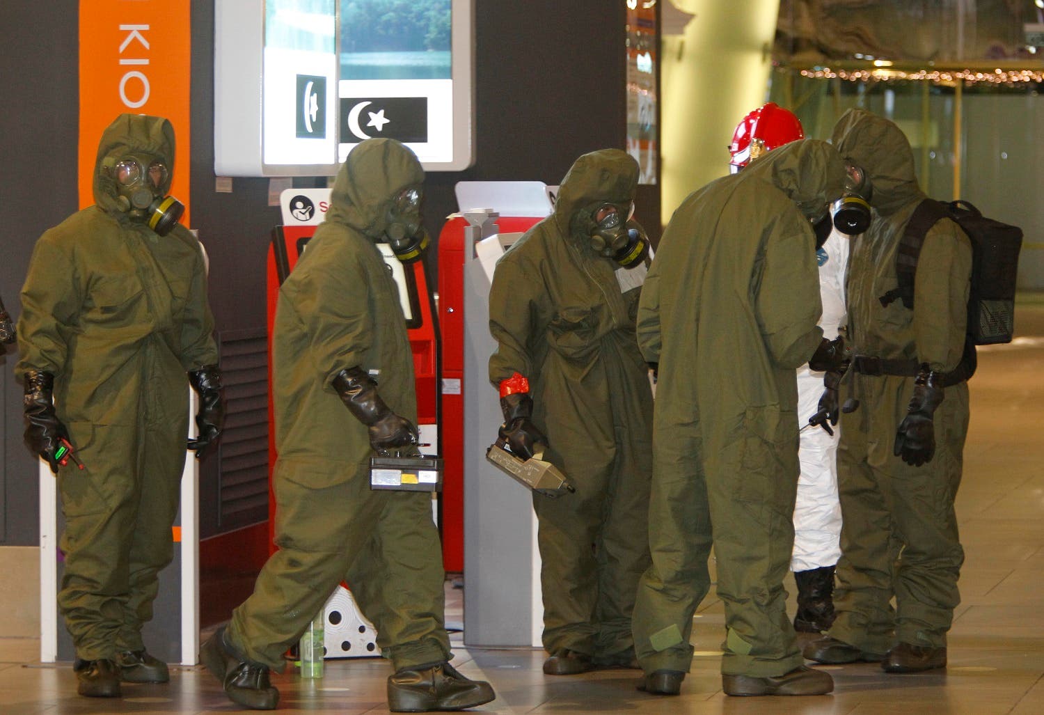 Malaysian police order a sweep of Kuala Lumpur airport for toxic chemicals and other hazardous substances (File Photo: AP/Daniel Chan)
