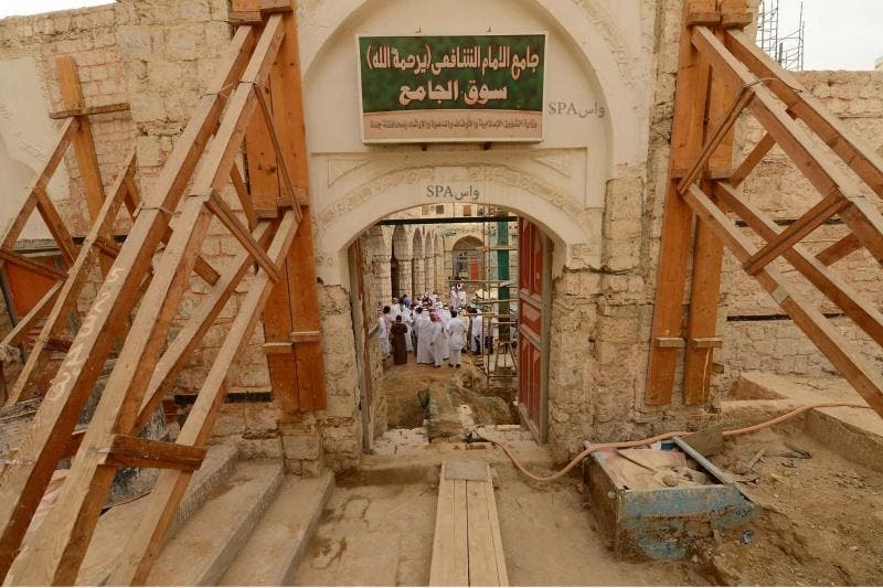 بالصور.. تعرف على تاريخ المسجد العتيق في جدة