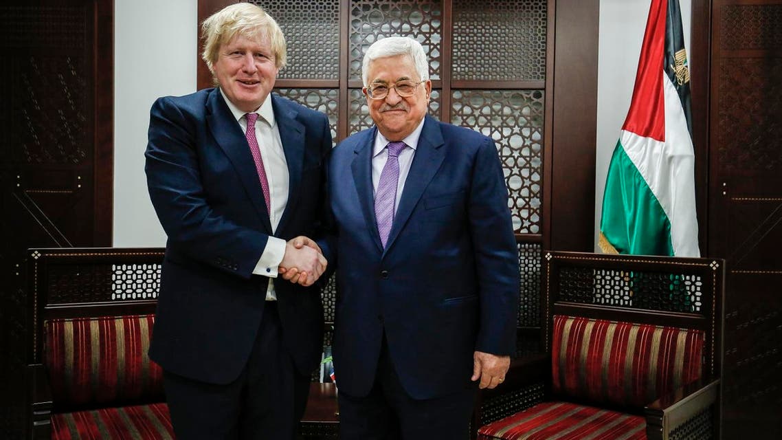 British Foreign Secretary Boris Johnson with Palestinian president Mahmoud Abbas in the West Bank city of Ramallah on March 8, 2017. (AFP)