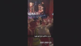 بالفيديو.. مسن يرقص طرباً على صوت محمد عبده