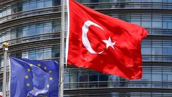 نواب أوروبيون يقترحون حظراً على بيع السلاح الأوروبي لتركيا