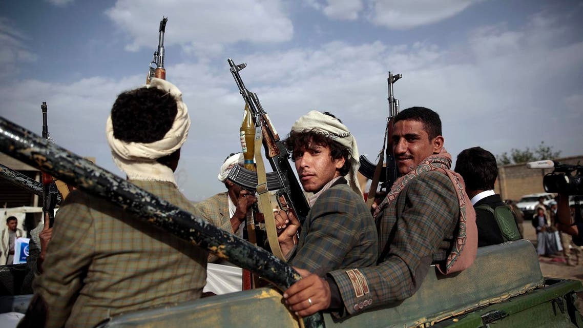 Tribesmen loyal to Houthi rebels ride on a pickup truck during a gathering aimed at mobilizing more fighters into battlefronts in several Yemeni cities, in Yemen. (File Photo: AP)