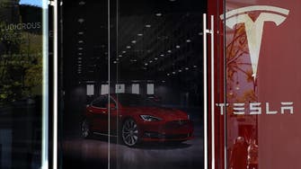 Tesla seeks $1.15 bln to help fuel model 3 launch