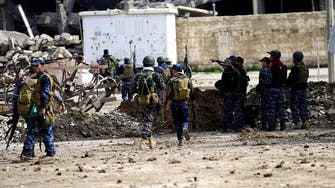 Iraqi forces penetrate alleys of the Old City of Mosul