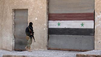 Syrian troops besiege ISIS stronghold