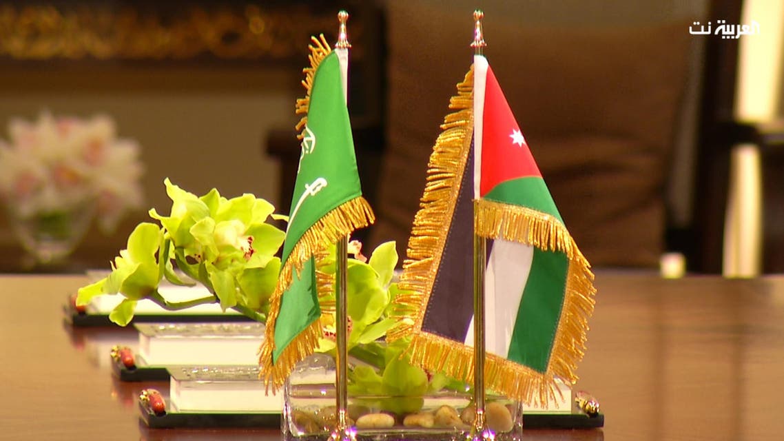 صور لقاء الملك عبدالله الثاني بالملك سلمان وتوقيع الاتفاقيات