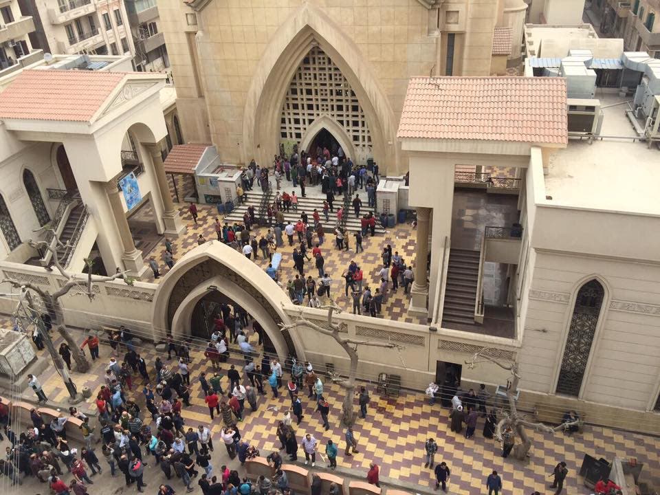 الصور الأولية لتفجير كنيسة طنطا شمال القاهرة