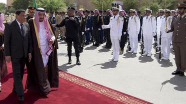 King Salman and President Duterte reviewing the honor guards in Riyadh on April 11, 2017. (AFP)