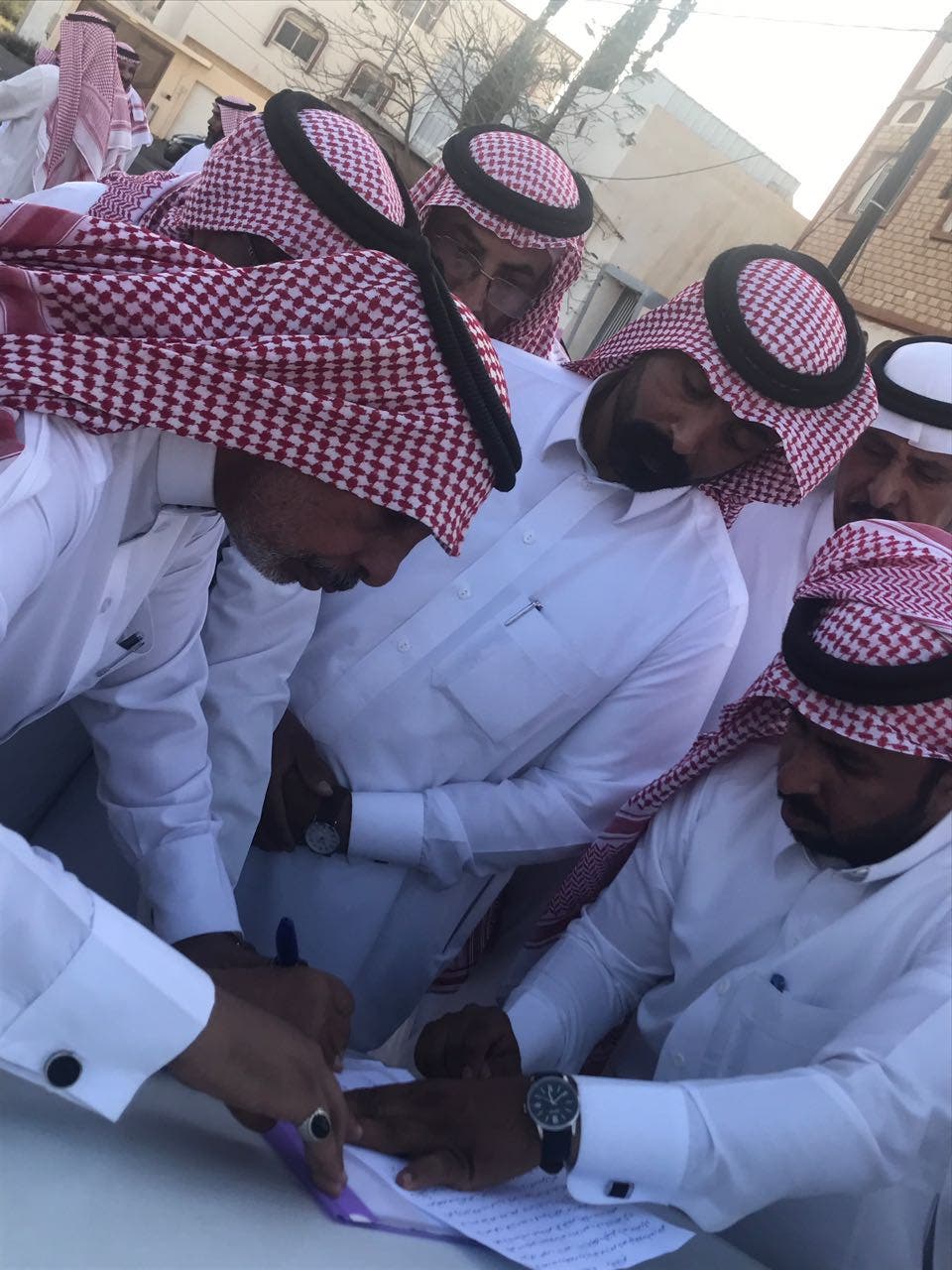 saudi forgives his sons' murderer
