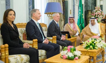 Saudi King Salman recieves US Secretary of Defence James Mattis. (SPA)