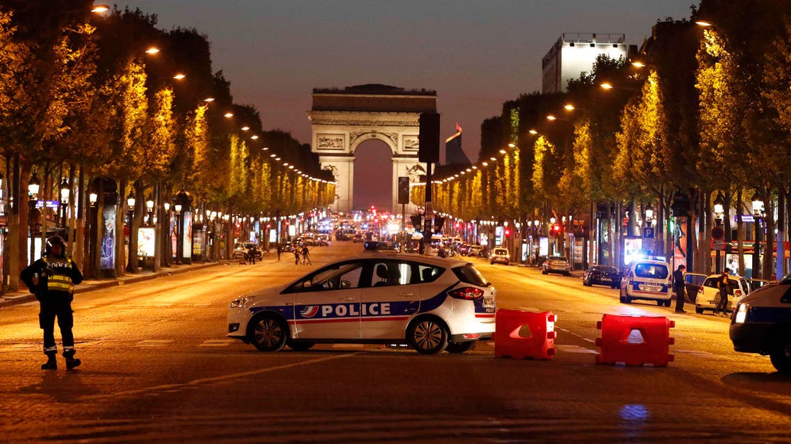 Police secure the Champs Elysee Avenue after one policeman was killed and another wounded in a shooting incident in Paris, France, April 20, 2017. (Reuters