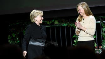 Hillary Clinton makes surprise appearance at Tribeca Fest