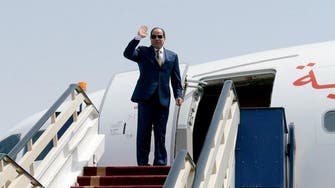 الرئيس المصري يغادر الرياض بعد زيارة رسمية