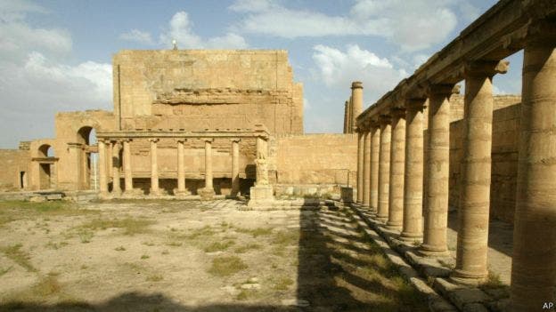 الحضر میں واقع تاریخی آثار