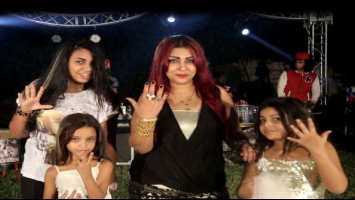 shounaz Mother of underage girls singing ‘boy is mine’ comes under fire in Egypt
