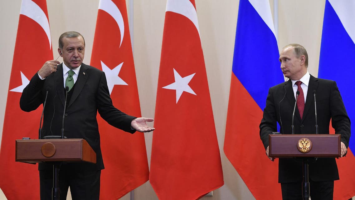 أردوغان و بوتين خلال المؤتمر الصحافي في سوتشي في روسيا 3-5-2017