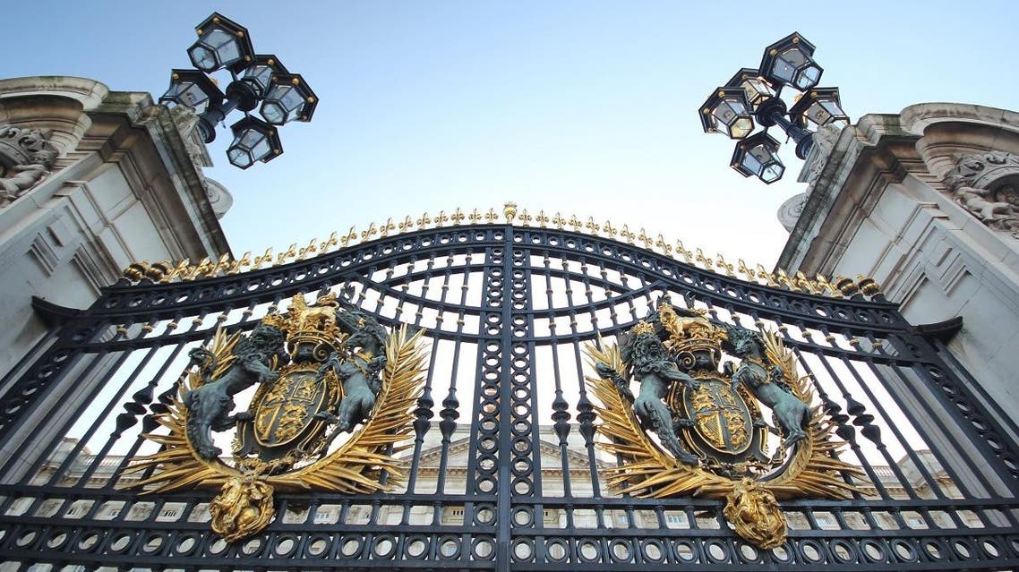 buckingham palace shutterstock