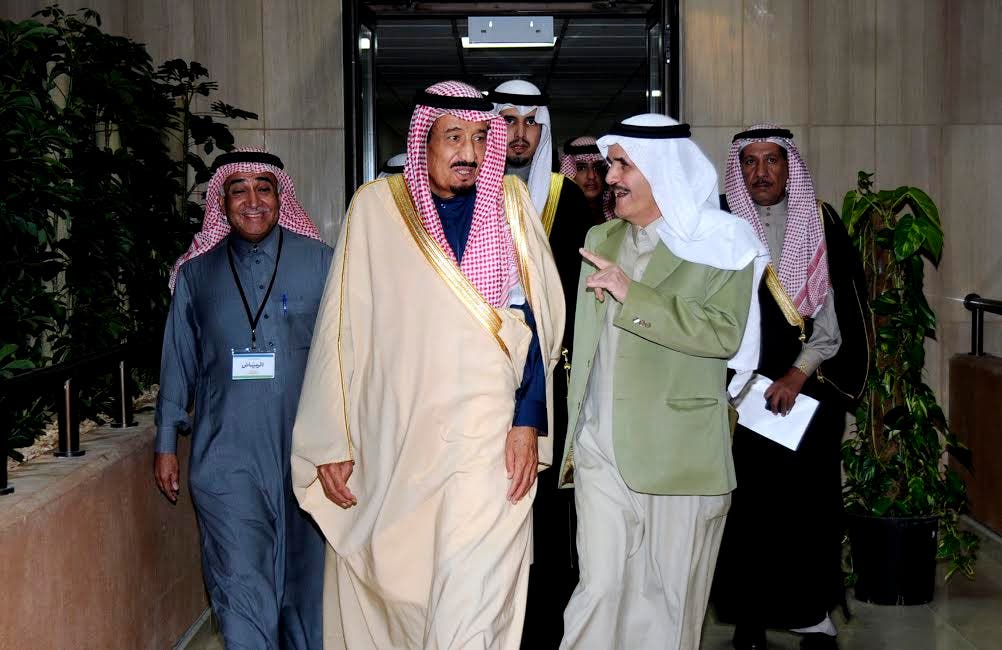 تركي السديري مع الملك سلمان عندما كان أميرا للرياض