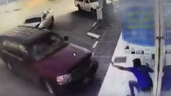 سعودی عرب: بدقسمت ورکر بھیانک طریقے سے گاڑی کی زد میں آ کر ہلاک