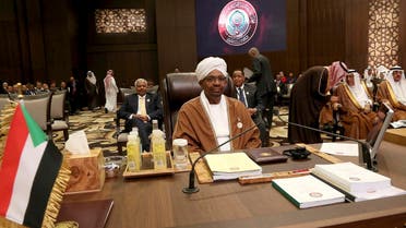 Sudanese President Omar al-Bashir attends talks of the Arab League summit in the Jordanian Dead Sea resort of Sweimeh, Jordan, Wednesday, March 29, 2017. (AP)