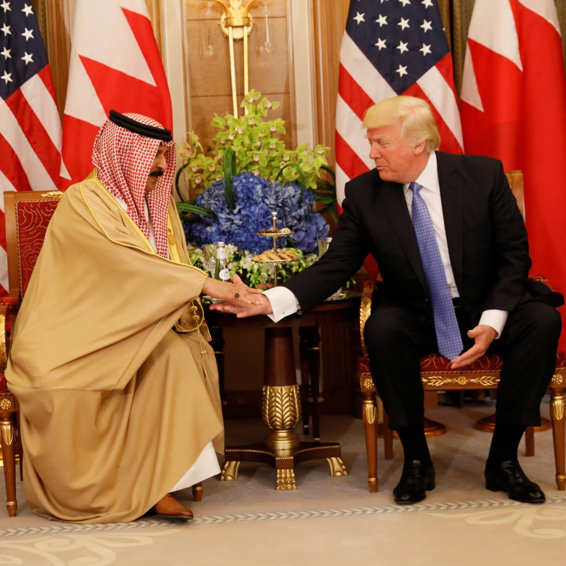 ترمب يشكر ملك البحرين على جهوده من أجل السلام