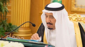 King Salman holds meeting with Saudi Council of Ministers 