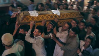 مصر تشيع جثامين ضحايا اعتداء المنيا وسط أجواء من الحزن