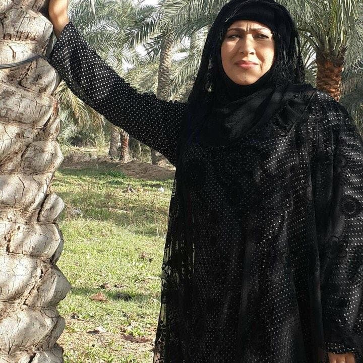 الناشطة هناء خرسان مديرة مجموعة نوارس الثقافية