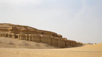 4 Egypt soldiers killed in western desert blast 
