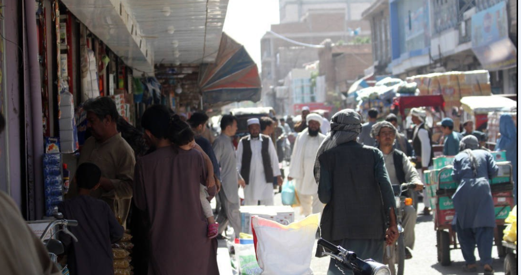 بازاری در افغانستان در ماه رمضان