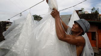 Philippines bars workers from traveling to Qatar