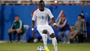 Ivory Coast's Cheik Tiote kicks the ball during in their international friendly soccer match against El Salvador in Frisco, Texas, June 4, 2014. REUTERS/Mike Stone (UNITED STATES - Tags: SPORT SOCCER WORLD CUP)