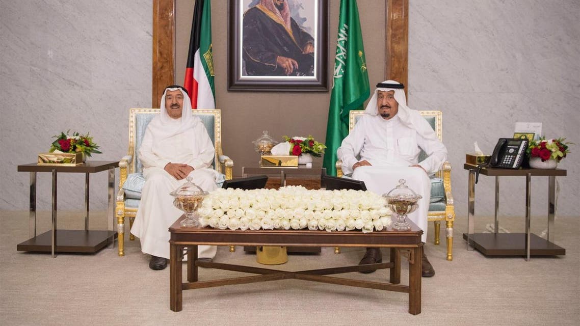 Kuwaiti Emir in Saudi Arabia as Qatar ready to accept mediation efforts