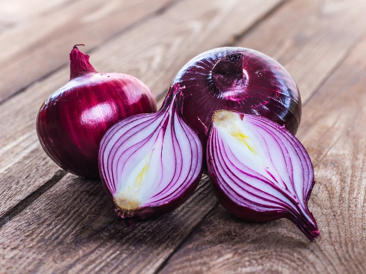 ಚರ್ಮದ ಆರೋಗ್ಯಕ್ಕೆ ಹಸಿ ಈರುಳ್ಳಿ ಪ್ರಯೋಜನಗಳು - Raw Onion Benefits for Skin