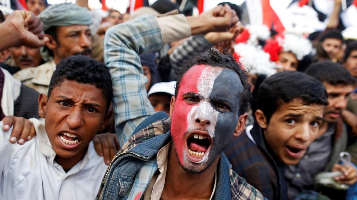 Supporters of the Houthi movement and Yemen's former president Ali Abdullah Saleh shout slogans as they attend a joint rally to mark two years of the military intervention by the Saudi-led coalition, in Sanaa, Yemen March 26, 2017. REUTERS/Khaled Abdullah